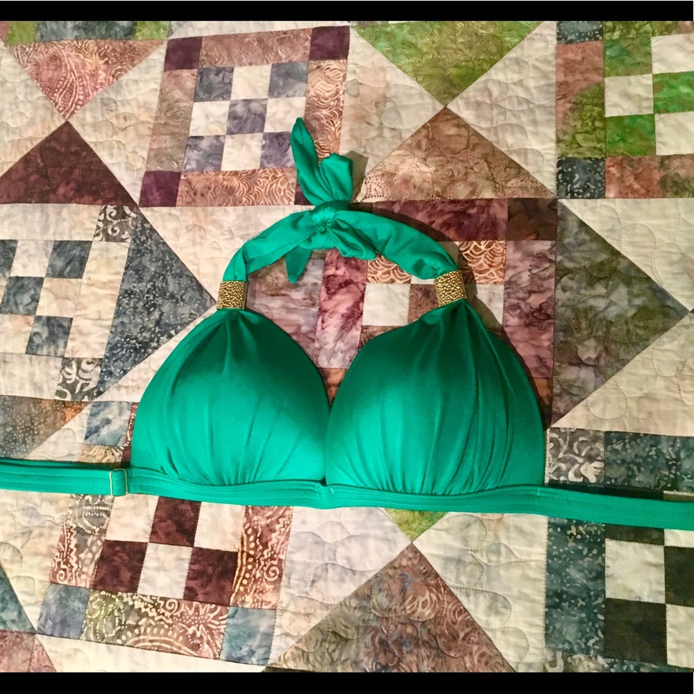 Venus 34D Goddess Enhancer Swim Top NWOT